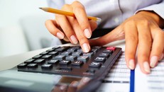 6 tháng đầu năm, 50/63 địa phương thu nội địa vượt 50% dự toán cả năm. Ảnh minh họa: KT.