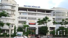 Trường ĐH Đông Đô dù không được đào tạo văn bằng 2 ngành Ngôn ngữ Anh nhưng vẫn chiêu sinh và cấp bằng cho hàng trăm sinh viên.