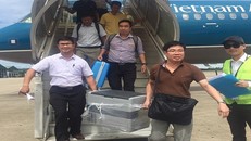 Tạng người chết não được cấp tốc theo máy bay chuyển về Bệnh viện Trung ương Huế