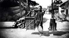 Nhịp sống Hà Nội một thời đã xa. (Ảnh: BTC)