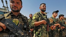 Lực lượng người Kurd tại thị trấn Shadadi, cách thành phố Hassakeh, miền Đông Bắc Syria khoảng 60km về phía nam ngày 11/9/2018. (Ảnh: AFP/TTXVN)