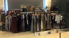 Vì đâu người Việt quay lưng với hàng Made in Vietnam? 