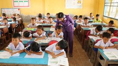 Cha mẹ và thầy cô hãy đồng hành cùng học sinh vui học sau Tết (Ảnh minh hoạ)