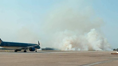 Sự cố khiến khỏi bốc lên mịt mù bên đường băng sân bay Tân Sơn Nhất