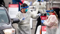 Sau một thời gian mở cửa, số ca nhiễm bệnh tăng vọt tại Mỹ