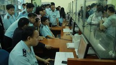 Vẫn có không ít doanh nghiệp vẫn bị làm phiền khi làm các thủ tục của ngành Hải quan (ảnh Tổng cục Hải quan)