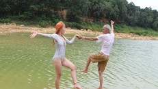 Theo nghệ nhân V.T, cách dạy của ông giúp học viên khơi dậy tiềm năng và cảm thụ âm nhạc dân tộc tốt hơn