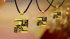 Mặt dây chuyền chữ Vạn của DOJI mang thông điệp gửi gắm sự tốt lành, thanh tịnh tới đấng sinh thành.