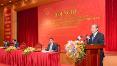 Uỷ viên Bộ Chính trị, Phó Thủ tướng Thường trực Chính phủ Trương Hoà Bình dự và phát biểu chỉ đạo tại Tổng kết công tác thuế năm 2020, triển khai các giải pháp thực hiện nhiệm vụ năm 2021.