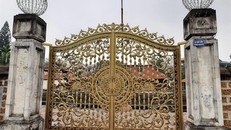 Thay cổng mới cho di tích Quốc gia: Yêu cầu trả lại nguyên trạng