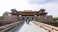 Tiến hành trùng tu diện rộng tại di sản cung đình Huế 