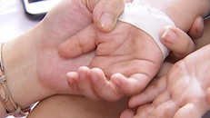 Bộ Y tế đề nghị người dân thực hiện 3 sạch: ăn uống sạch, ở sạch; bàn tay sạch và chơi đồ chơi sạch để phòng bệnh tay chân miệng.