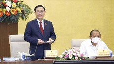 Chủ tịch Quốc hội Vương Đình Huệ phát biểu khai mạc Phiên họp thứ 7, Hội đồng Bầu cử Quốc gia. 