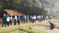 TPHCM tổ chức tour về nguồn tri ân lực lượng chống dịch