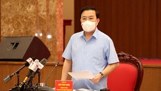 Ồng Chử Xuân Dũng - Phó Chủ tịch UBND TP. Hà Nội thông tin tại hội nghị.