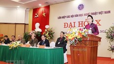 Phê duyệt Điều lệ Liên hiệp các Hội Văn học nghệ thuật Việt Nam