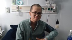 Lâm Tùng được cách ly và chăm sóc kỹ lưỡng hàng ngày trong quá trình ghép tế bào gốc tạo máu tại Bệnh viện Vinmec