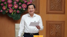 Phó Thủ tướng Chính phủ Lê Minh Khái yêu cầu các Bộ, ngành cân nhắc kỹ thời điểm và mức điều chỉnh các mặt hàng “nhạy cảm”