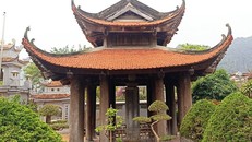 Chiêm ngưỡng bảo vật cột kinh Phật hơn nghìn năm tuổi ở Ninh Bình