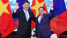 Thủ tướng Phạm Minh Chính hội kiến Tổng thống Mông Cổ Ukhnaagiin Khurelsukh.