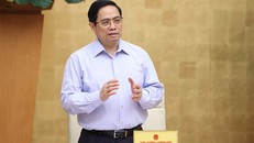 Thủ tướng Chính phủ: Việc điều hành tín dụng cần phải kịp thời hơn, nhanh hơn