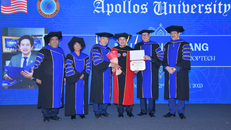 Doanh nhân Hoàng Mai Chung nhận bằng Tiến sĩ danh dự của Trường Đại học Apollos