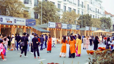 Hội chợ Xuân 2024 là nơi hội tụ của hơn 400 gian hàng đa chủng loại, mang tới trải nghiệm mua sắm bất tận