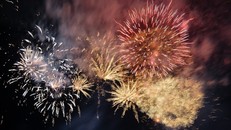 TP. HCM bắn pháo tại 8 điểm mừng Tết Nguyên đán Giáp Thìn 2024.