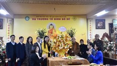 Lãnh đạo thành phố Hà Nội chúc Tết Phân ban Ni giới Trung ương