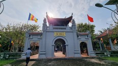 Lễ chùa đầu năm ở Trường Sa