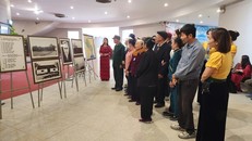 Triển lãm ảnh chuyên đề “Ninh Bình trong kháng chiến chống thực dân Pháp xâm lược” do Bảo tàng Chiến thắng Điện Biên Phủ phối hợp với Bảo tàng tỉnh Ninh Bình tổ chức.