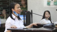 Bị cáo Trần Thị Hiền tại phiên tòa. 