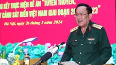 Thượng tướng Võ Minh Lương, Ủy viên Trung ương Đảng, Thứ trưởng Bộ Quốc phòng phát biểu tại hội nghị. 