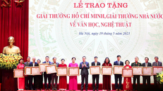 Trao Giải thưởng Hồ Chí Minh" "Giải thưởng Nhà nước" về văn học, nghệ thuật.