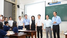 Đoàn công tác số 1 đến kiểm tra tại điểm thi.