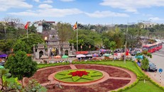 Chùa Chuông thuộc Khu di tích quốc gia đặc biệt Phố Hiến, thành phố Hưng Yên, tỉnh Hưng Yên. 