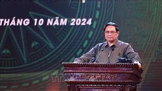 Thủ tướng Phạm Minh Chính phát biểu tại Chương trình phát động hỗ trợ xóa nhà tạm, nhà dột nát. 