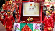 Lễ nghinh Thần, rước Sắc Phong và Bằng công nhận Di sản văn hóa phi vật thể quốc gia về Dinh Thầy Thím. 