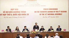 Phó Chủ tịch Quốc hội Nguyễn Khắc Định phát biểu. 