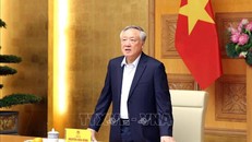 Phó Thủ tướng Thường trực Nguyễn Hoà Bình phát biểu. 