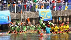 Không khí sôi động tại giải đua ghe gho