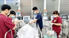 Đảm bảo trực cấp cứu, điều trị y tế, phòng chống dịch bệnh trong dịp Tết