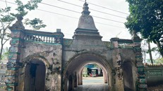 Kiến trúc độc đáo của chùa Hang ở Trà Vinh