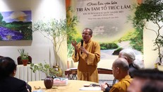 Thượng tọa Thích Đạo Hiển, Phó trưởng ban Thường trực Ban Trị sự Phật giáo tỉnh Quảng Ninh chia sẻ tại buổi giao lưu. 