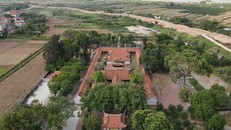 Toàn cảnh chùa Bút Tháp.