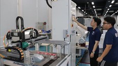 Trung tâm đổi mới sáng tạo Công nghiệp 4.0 (IIC) thuộc Trường Quốc tế Miền Đông (Eastern International University) tỉnh Bình Dương - nơi đào tạo nhân lực chất lượng cao. 