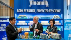 Vinamilk giới thiệu nhiều sản phẩm mới với các ứng dụng công nghệ đột phá tại tại Hội nghị Sữa Toàn cầu 2025. Ảnh: An Minh