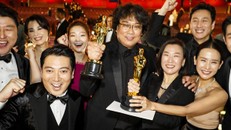 Bất chấp COVID-19, Hollywood vẫn đầy khoảnh khắc tươi sáng 