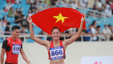 Nguyễn Thị Huyền mang vinh quang về cho Thể thao Việt Nam tại SEA Games 31.
