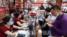 Giá vàng 26/8: Vàng SJC duy trì trên mốc 150 triệu đồng/lượng, vàng thế giới trên đà suy yếu